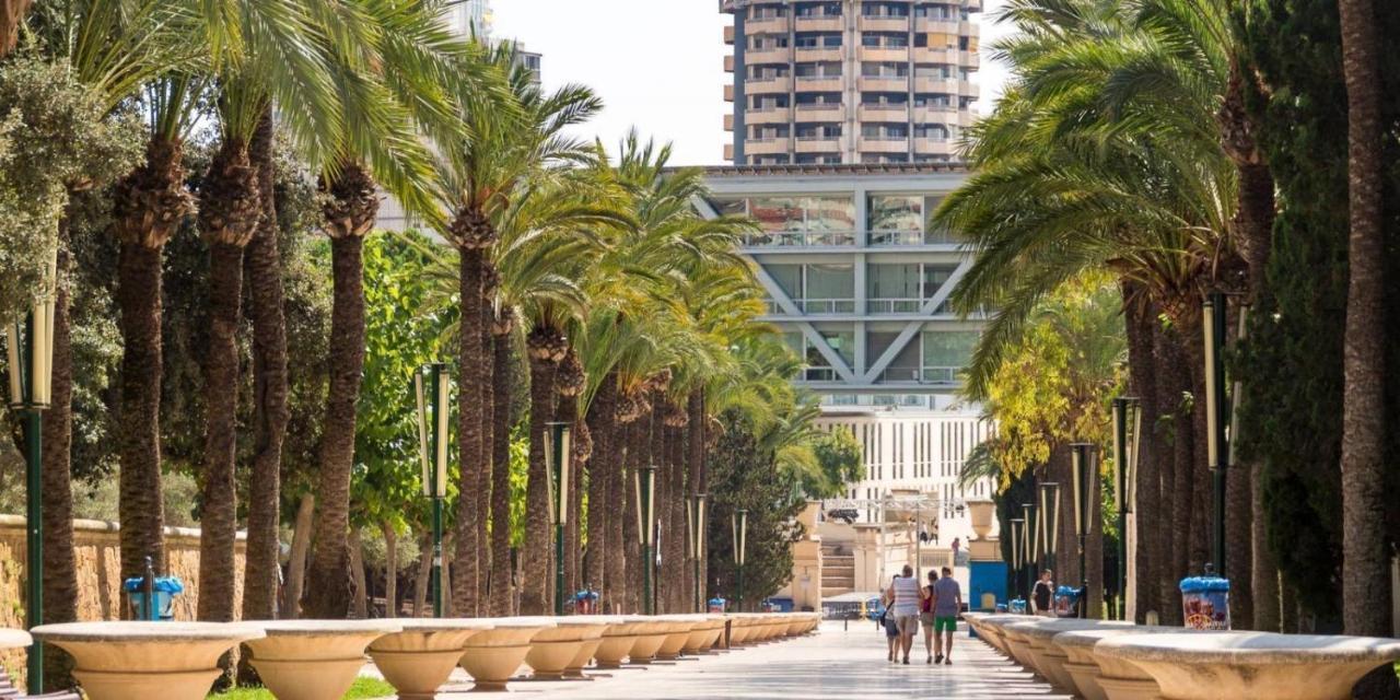 Sol Y Luz Apartamento Levante Centro Бенидорм Екстериор снимка